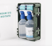 Портативная станция для промывания глаз с флаконами